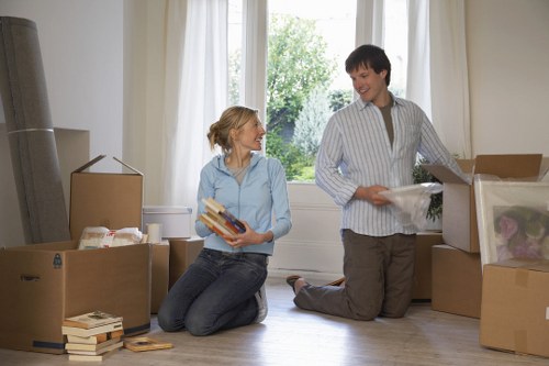 Technological tools aiding Maidavale moving services